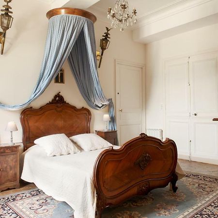 Chateau De Fleury La Foret Bed & Breakfast Igoville ภายนอก รูปภาพ